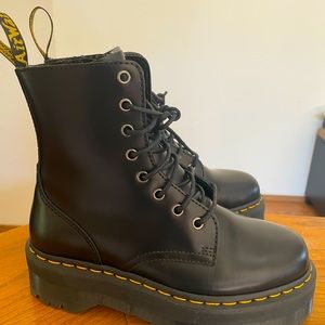 Dr.Martens Jadon Platform Boots